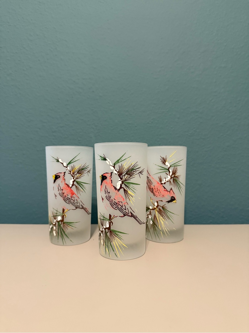 Gay Fad Mid-Century Cardinal and Pine Sprig  Vintage 1950 Glasses Set Of 3